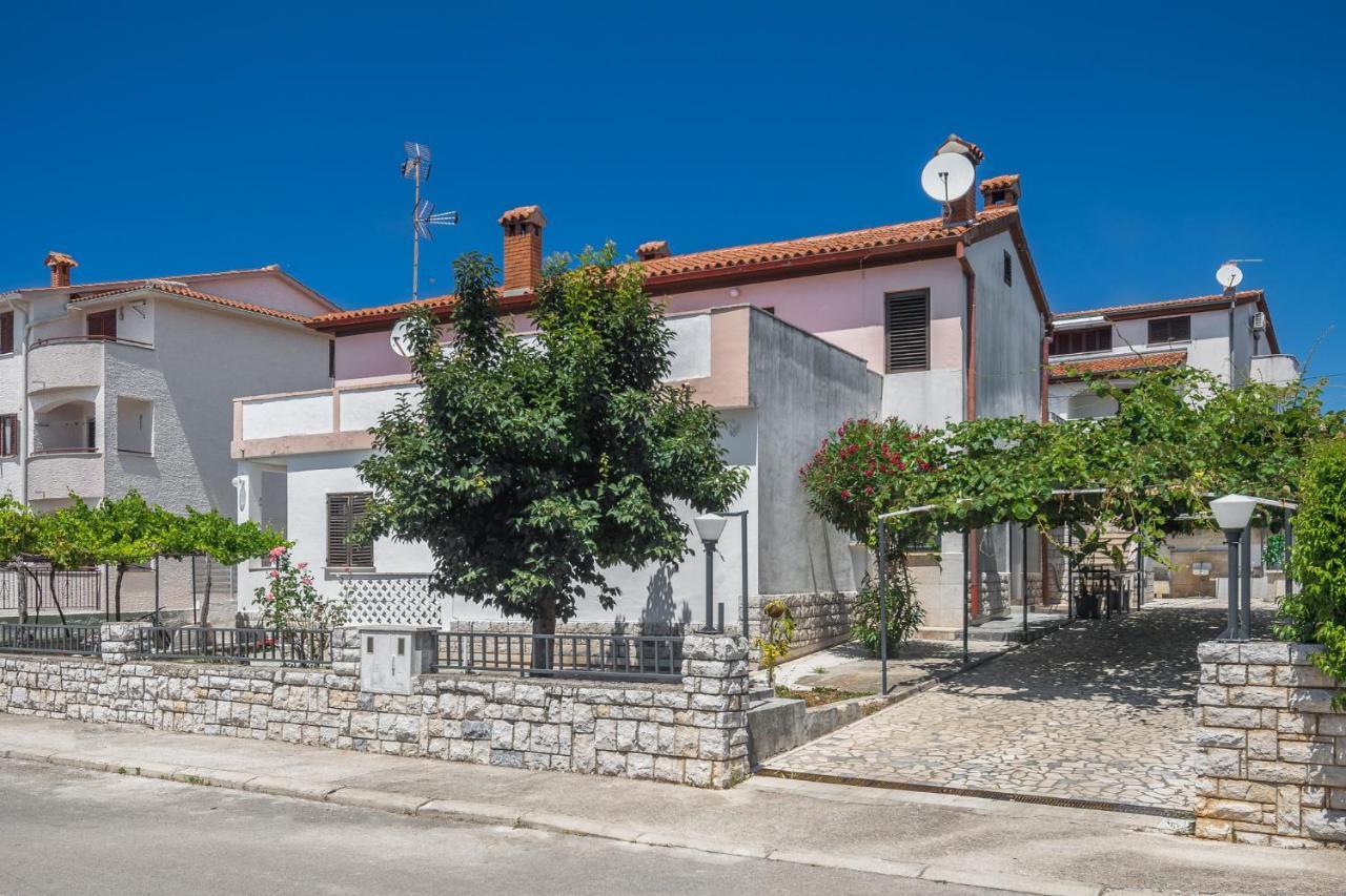 Apartment Citar Porec Exterior photo